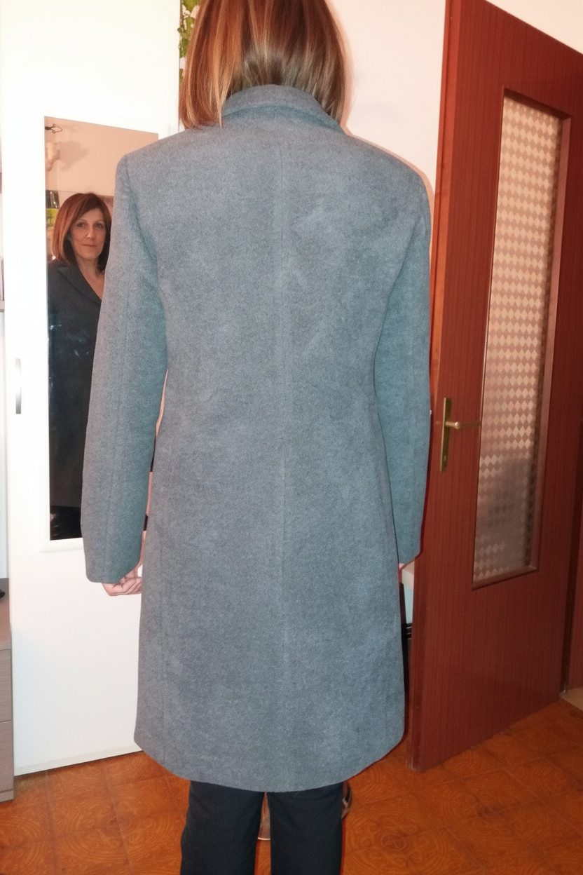 Cappotto Donna in Lana Creato a Mano