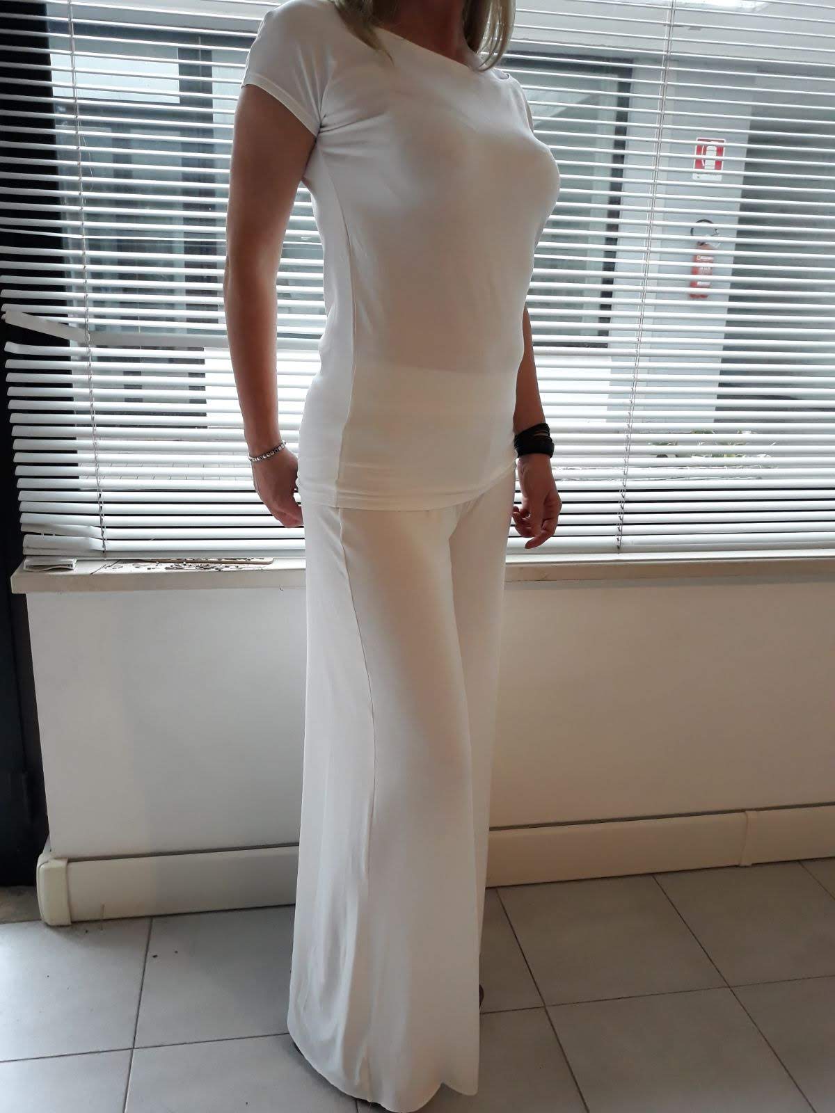 Blusa Bianca Con Pantalone in Cotone Organico