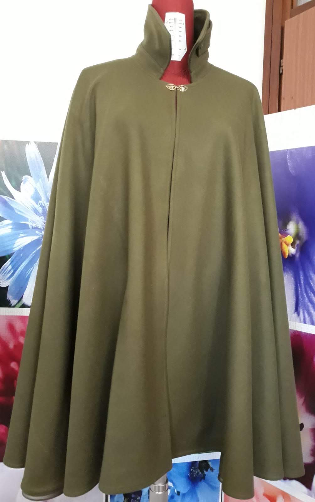 Cloak italy in Venice Wool Green